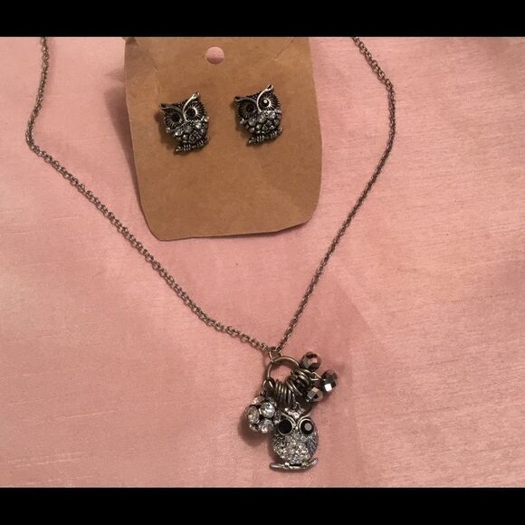 $12 ea or 3/$25. Silvertone Owl Ear & Necklace Set - Picture 6 of 10